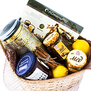 Корзина с лимонами и мёдом  во Фряново